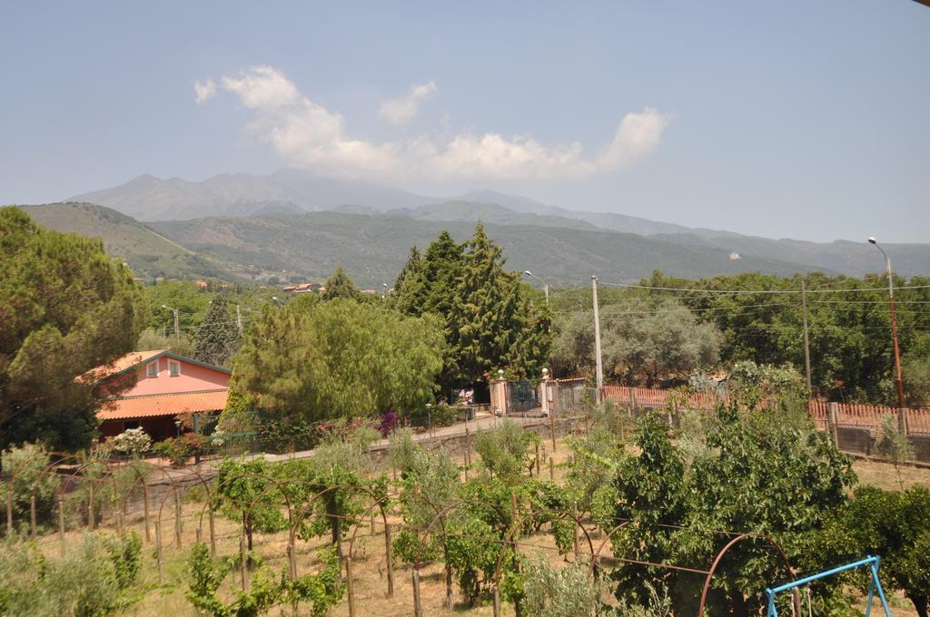 Villa Carolea Acireale Bagian luar foto